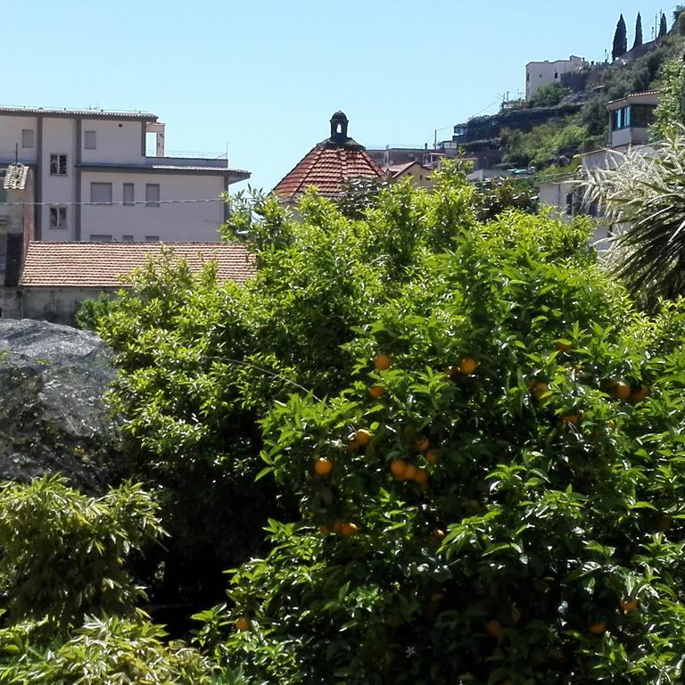 Desy's House Villa Minori Buitenkant foto